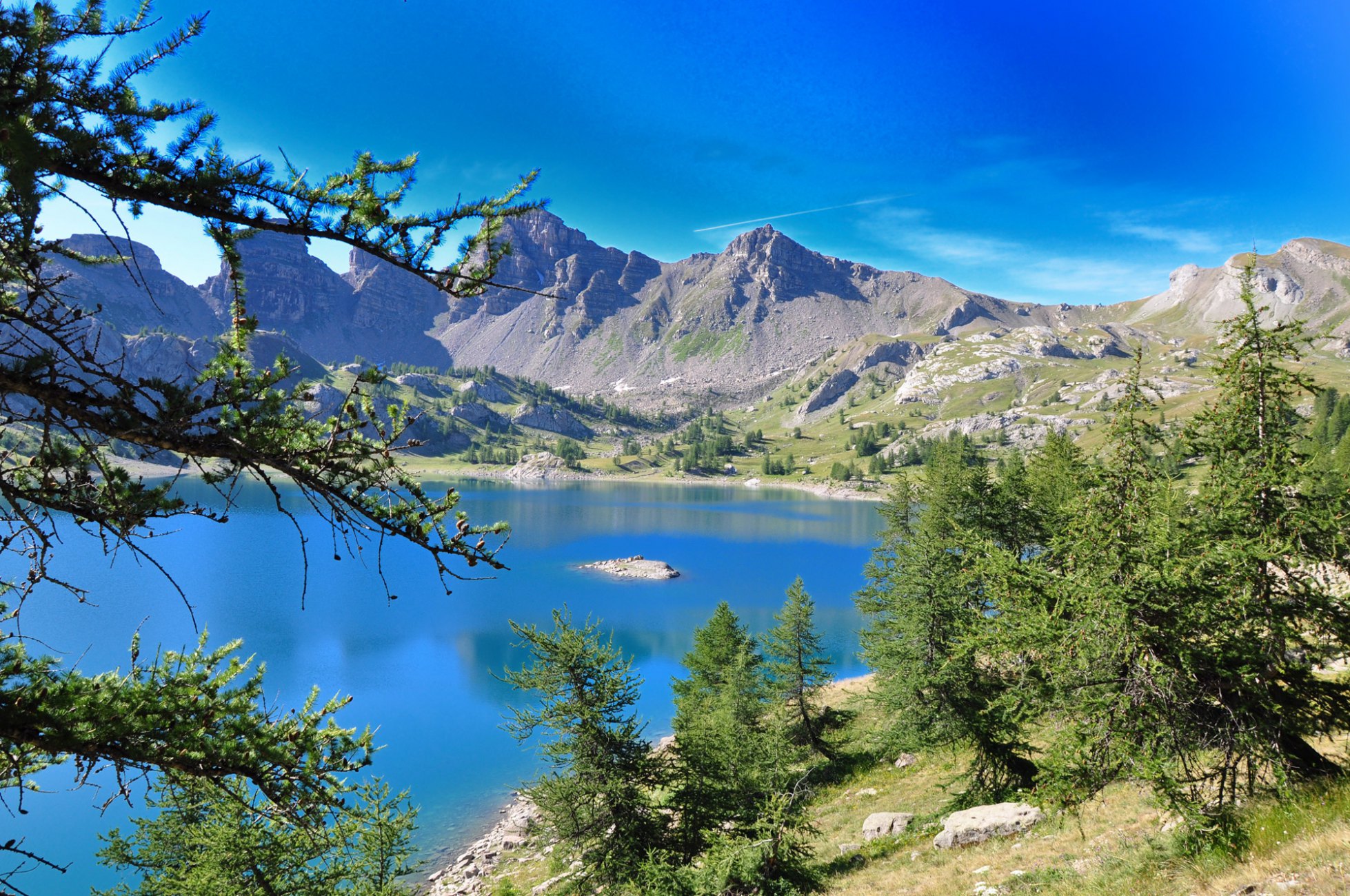 Lago di Allos  Alpes de Haute Provence Tourismo